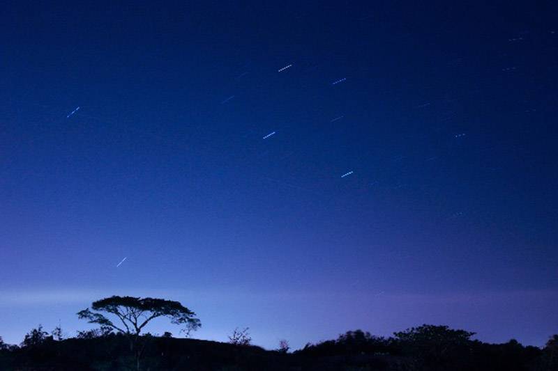 星空観察ツアー